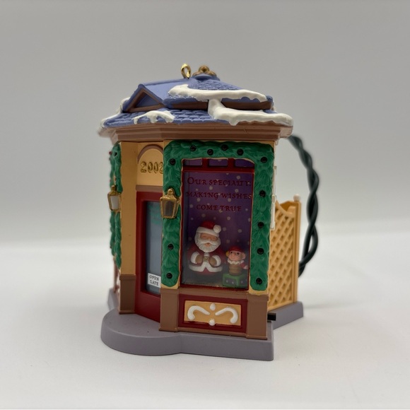 Hallmark Keepsake Ornament Dated 2002 Village Toy Shop Handcrafted - Picture 2 of 12